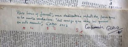 Una de las galeradas de 'Cien años de soledad', con la dedicatoria a Luis Alcoriza y su esposa, Janet Riesenfeld.