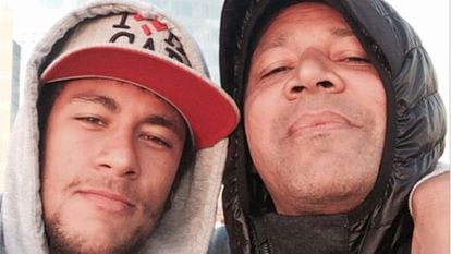 Neymar con su padre en una imagen colgada en Istagram