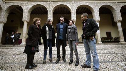 Ma&iacute;llo, en el centro, en las jornadas de agricultura en C&oacute;rdoba.