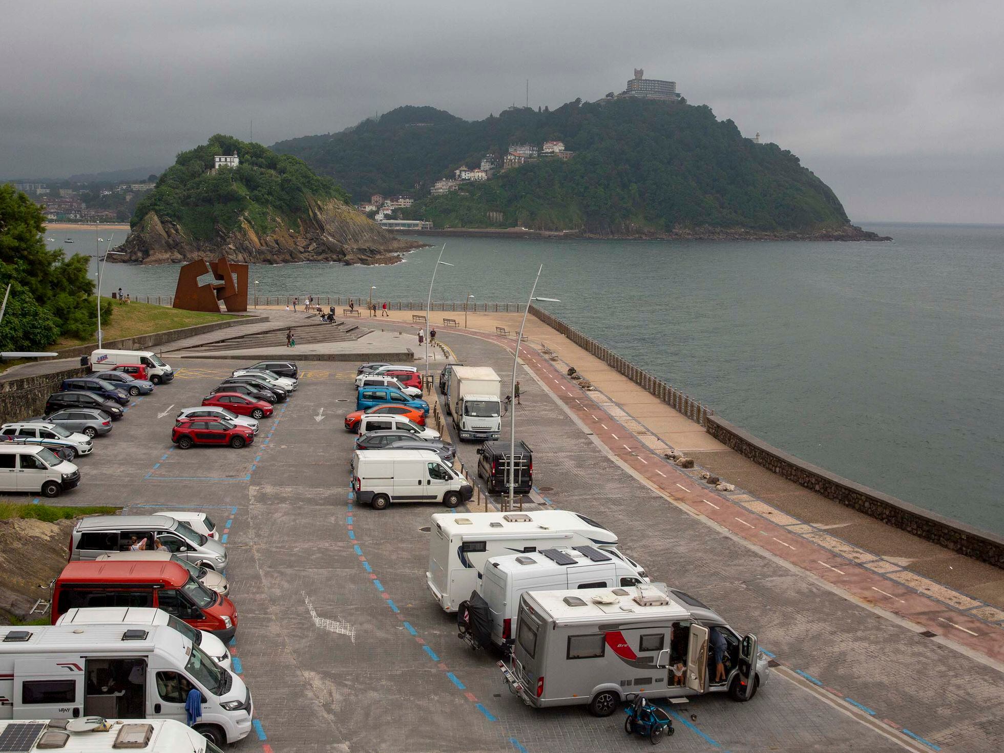 Alojamiento con ruedas y vistas al mar San Sebasti n expulsa las