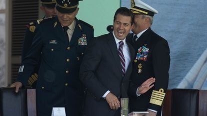 El expresidente mexicano, Enrique Peña Nieto, durante una entrega de condecoraciones militares, en Ciudad de México, en 2018.