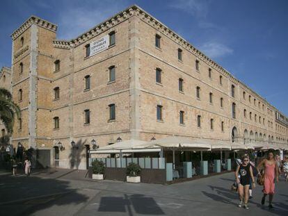 Edificio del Palau de Mar donde P&oacute;rtico prev&eacute; construir un hotel. 