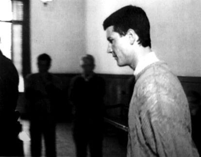 29 de enero de 1993 Antonio Anglés considerado el presunto autor material de los hechos. Huyó en el mismo momento en el que las fuerzas de seguridad procedieron a su localización. Aunque la búsqueda fue incesante, Antonio Anglés aún se encuentra en paradero desconocido.
