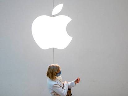 Apple alcanza los tres billones de dólares de capitalización en Bolsa