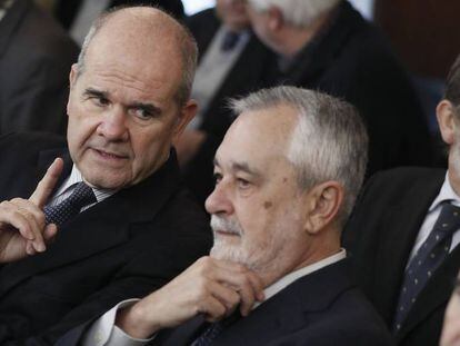 Manuel Chaves (izquierda) y José Antonio Griñán, durante el juicio de los ERE.