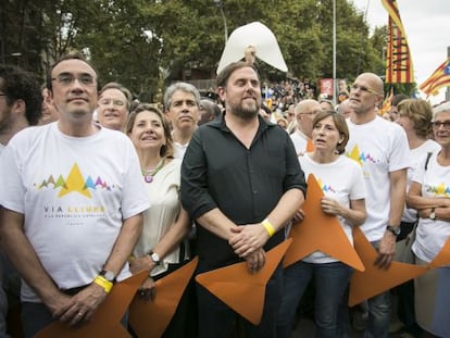 Los candidatos de Junts por el Sí a la Via Lliure.