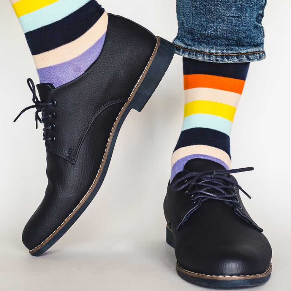 letal hotel Brote Diez calcetines de diseños divertidos para hombre con los que vestir más  informal | Escaparate: compras y ofertas | EL PAÍS