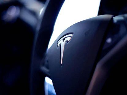 Elon Musk anuncia el mes de presentación de la pickup de Tesla