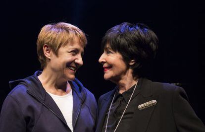 Blanca Portillo y Concha Velasco en el Teatro de La Abad&iacute;a.