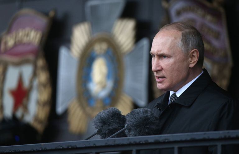 El presidente ruso, Vladímir Putin, durante un discurso en un desfile militar en Pskov, el pasado 1 de marzo.