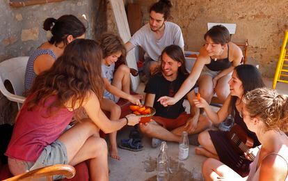 Lijadoras Hizo un contrato manzana Cultivar un huerto a cambio de comida y alojamiento | Cataluña | EL PAÍS