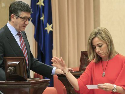 Patxi López y Carme Chacón, en el Congreso.