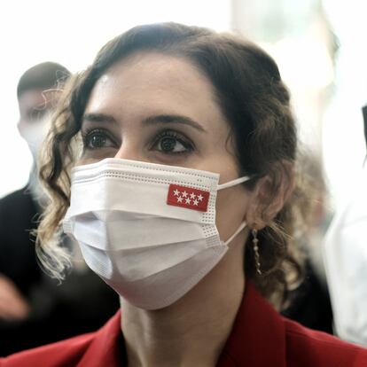MADRID, SPAIN - JANUARY 10: The president of the Community of Madrid, Isabel Diaz Ayuso, at an informative breakfast of Forum Europe, at the Mandarin Oriental Ritz Hotel, on 10 January, 2022 in Madrid, Spain. The event was marked by the arrival of the president of the Community of Madrid and Egea after months of disagreements due to the crisis of the PP of Madrid. (Photo By Eduardo Parra/Europa Press via Getty Images)