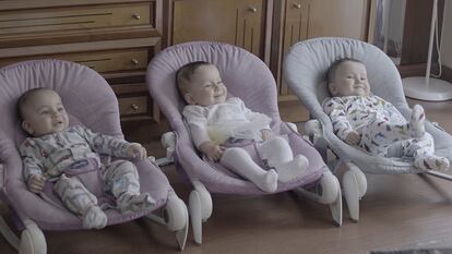 Cuando tres bebés llegan a tu vida y a tus noches. Los trillizos que revolucionan el hogar de los Amores