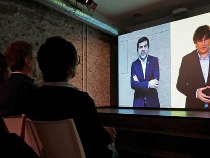 Jordi Sànchez y Carles Puigdemont, en un acto de Junts pel Cat el pasado día 22
