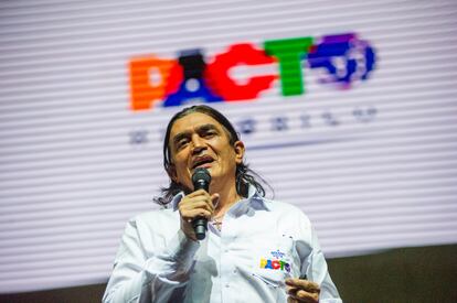 El senador Gustavo Bolívar, aliado del presidente Gustavo Petro, durante un evento de campaña por Pacto Histórico, en enero de este año.