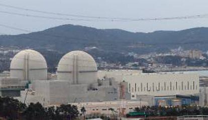 Vista general de la construcción de los reactores 3 y 4 de la central nuclear de Singori en Ulsan (Corea del Sur). EFE/Archivo