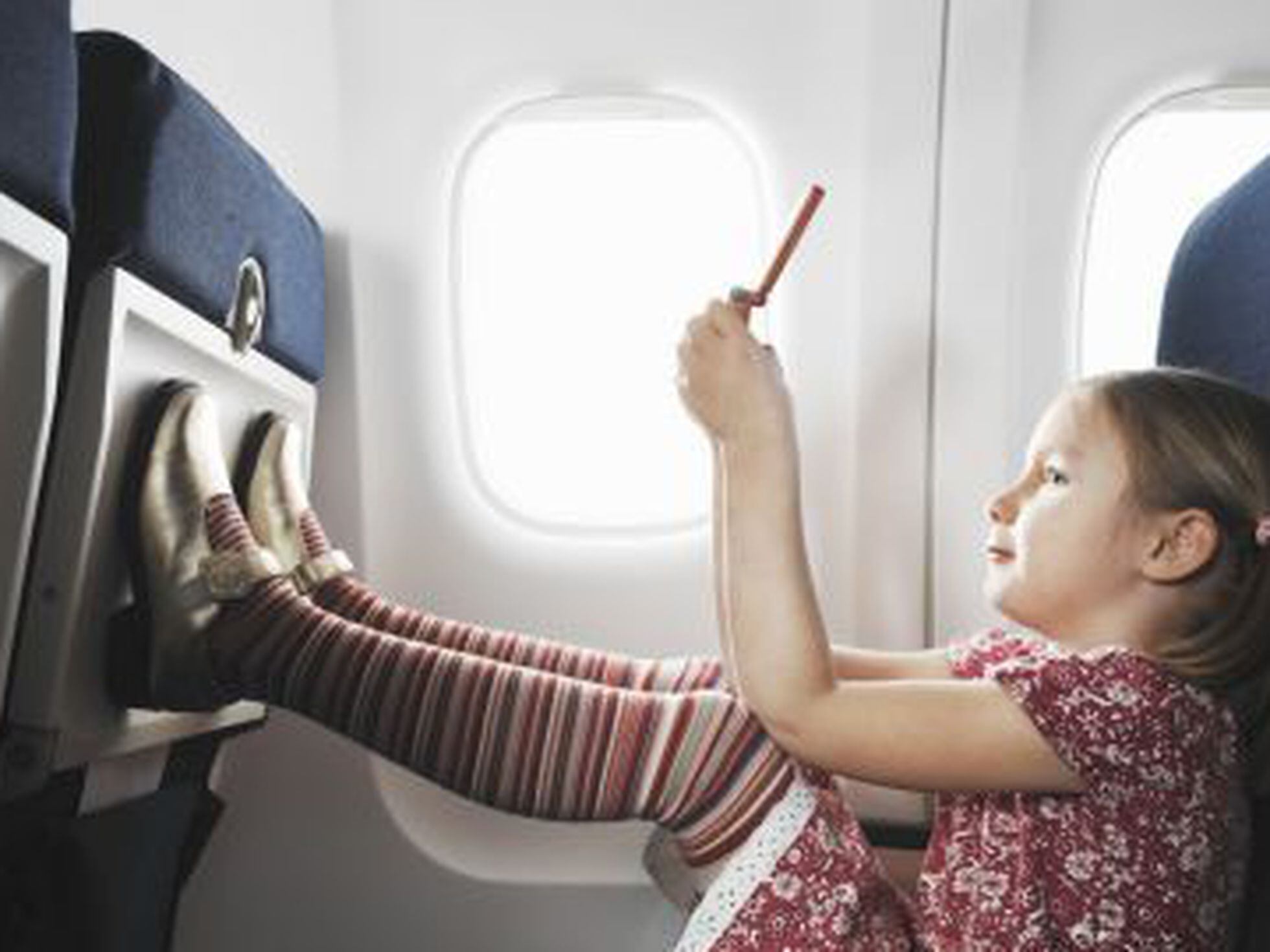 Дети на борту самолета. Самолет для детей. Ребенок на борту. Этикет в самолете. Боязнь летать.