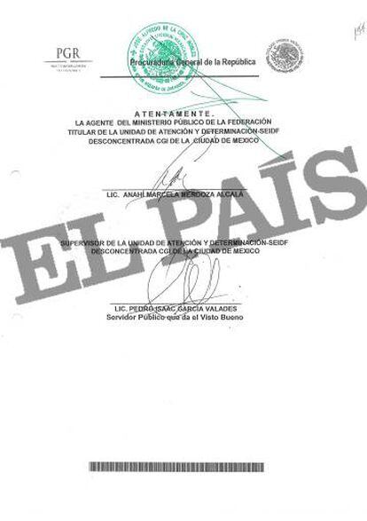 Documento de la fiscalía mexicana (PGR) que solicita la "no acción penal" contra el abogado Juan Ramón Collado.