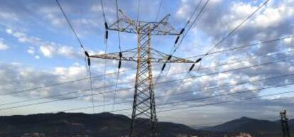 Una torre de transporte de energía perteneciente a red eléctrica.