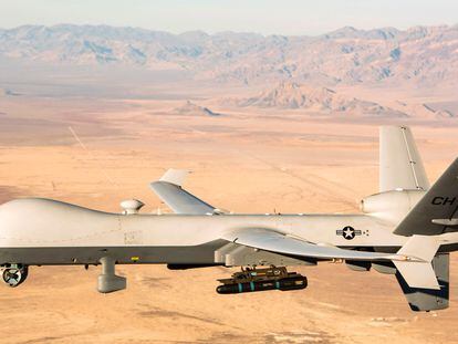 Un dron Reaper en un vuelo de prueba en Nevada, en una imagen del ejército de Estados Unidos.