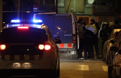 Uno de los detenidos por los Mossos en la redada contra el tráfico de drogas en la Mina.