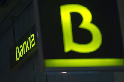 Cartel con el logotipo de Bankia en una sucursal de Madrid.
