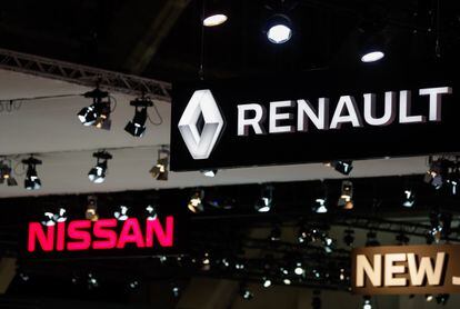 Logos de Renault y Nissan durante la Feria del Automóvil de Bruselas, el pasado 9 de enero.