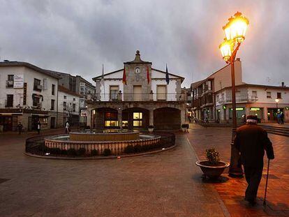 Plaza de la Constitución, donde se encuentra el Ayuntamiento de Galapagar.