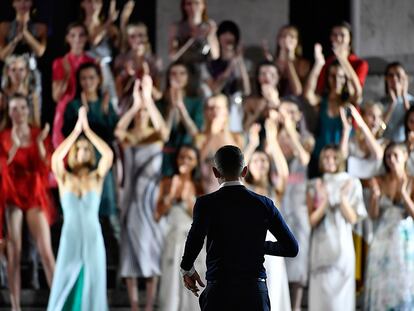 Massimiliano Giornetti tras el desfile de Salvatore Ferragamo p/v 2018 en Milán