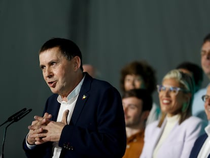 El coordinador general de EH Bildu, Arnaldo Otegi, participa este sábado en un acto electoral en San Sebastián.