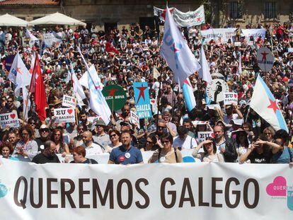 Multitudinaria marcha por el gallego, “la única lengua del Estado que pierde hablantes”