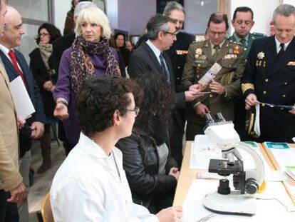 Inauguraci&oacute;n de los laboratorios en el castillo de San Sebasti&aacute;n en C&aacute;diz.