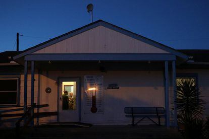 Refugio de La Posada Providencia en San Benito, Texas (EE UU), donde María y su hijo Abisai pasaron la noche juntos tras la reunifación, más de un mes después de su detención.