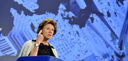 La vicepresidenta de la Comisión Europea, Neelie Kroes.