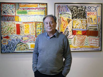 Vicente Verdú en la Galeria de arte David Bardia, en Madrid.