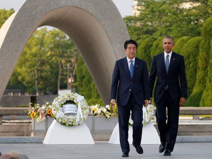 El presidente de Estados Unidos, Barack Obama, junto al primer ministro japonés Shinzo Abe.