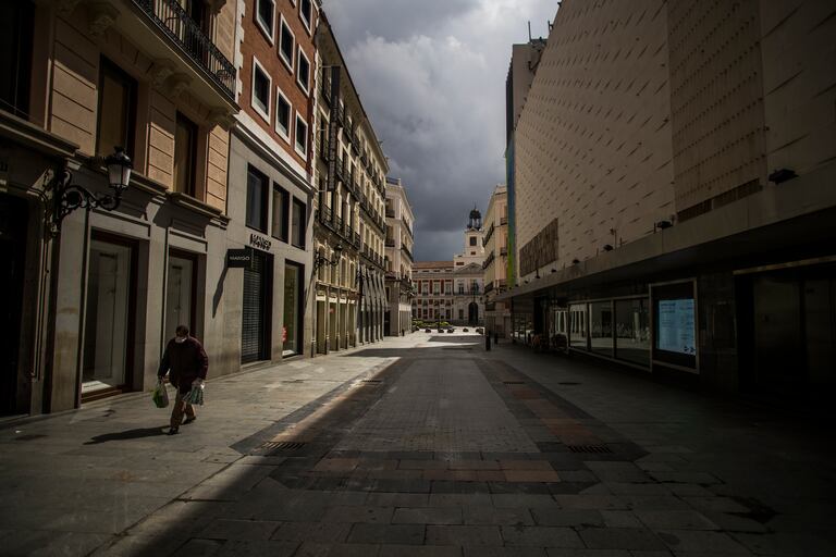 La calle Preciados de Madrid, el pasado 23 de marzo, durante el estado de alarma.