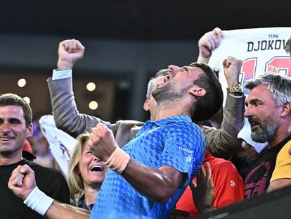 Djokovic celebra su victoria en el Open de Australia.