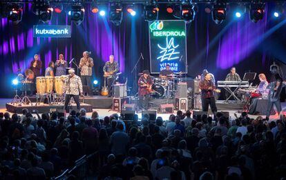 Earth, Wind & Fire Experience en el Festival de Jazz de Vitoria-Gasteiz