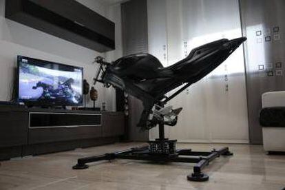 Imagen de un simulador de moto de Lean GP, promocionada en su web
