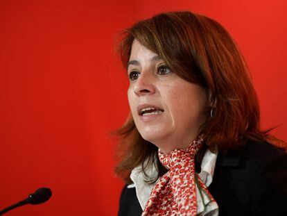 La vicesecretaria general del PSOE, Adriana Lastra, en una rueda de prensa en Oviedo el día 14.