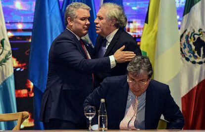 Luis Almagro y el presidente de Colombia, Iván Duque, el jueves en la inauguración de la Asamblea General de la OEA en Medellín