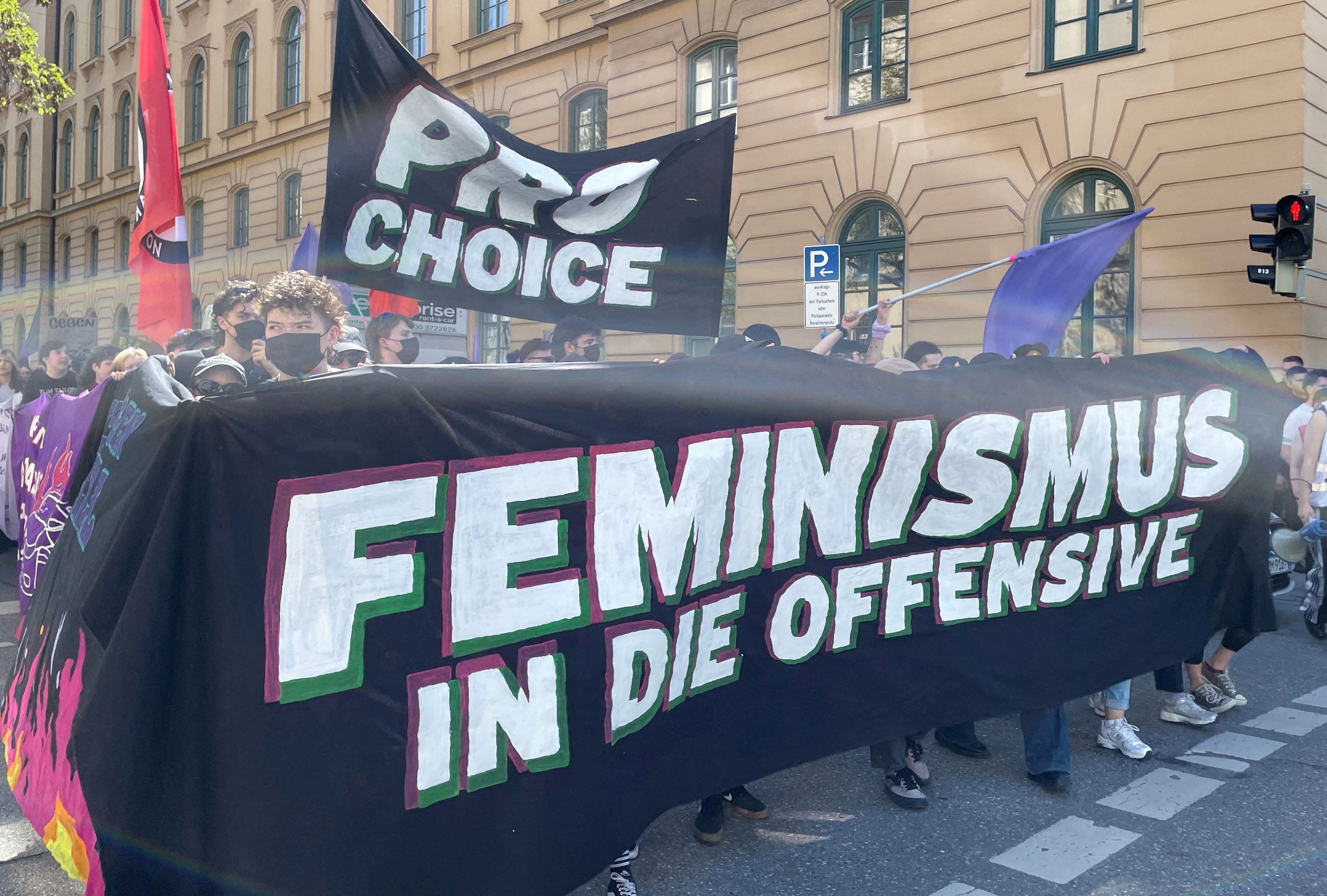 Una comisión de expertos recomienda al Gobierno alemán despenalizar el aborto en las 12 primeras semanas