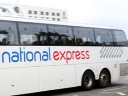 Uno de los autobuses de National Express