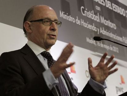 El ministro de Hacienda, Cristóbal Montoro, será el examinador de los planes de ajuste autonómicos