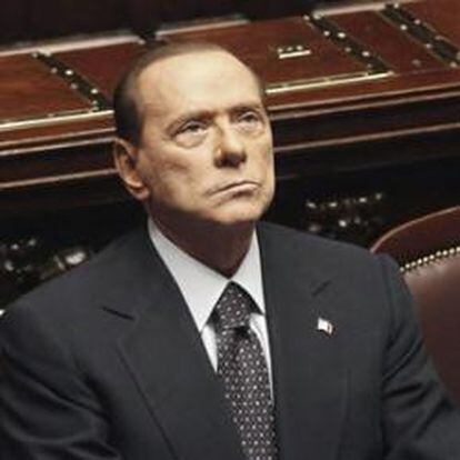 La amenaza del rescate de Italia precipita la dimisión de Berlusconi