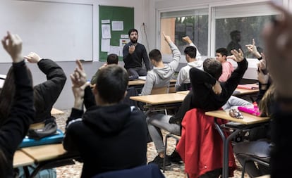 Debate en una clase de 4º de ESO.