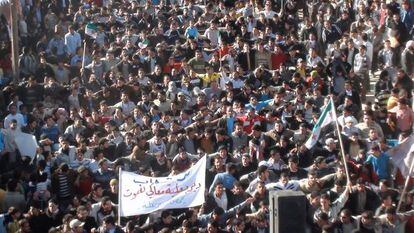 Manifestación en contra del presidente sirio Bachar el Asad.