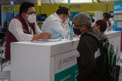 Aspectos de la Feria de las Afores 2022 en el Zócalo Capitalino de la CDMX. Nadya Murillo